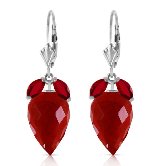 EARRING WITH DANGLING POINTY BRIOLETTE RUBIES